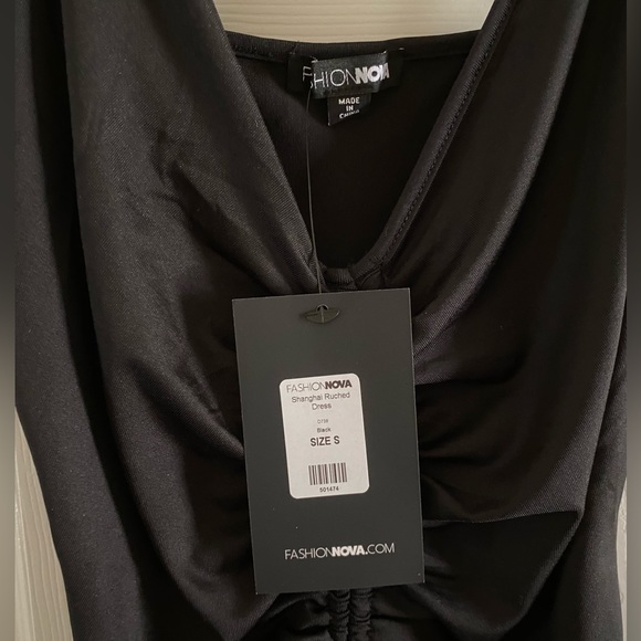 Fashion Nova Shanghai Ruched black dress - NWT - Picture 6 of 7